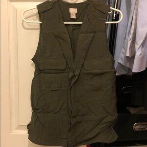 H&M sleeveless blouse